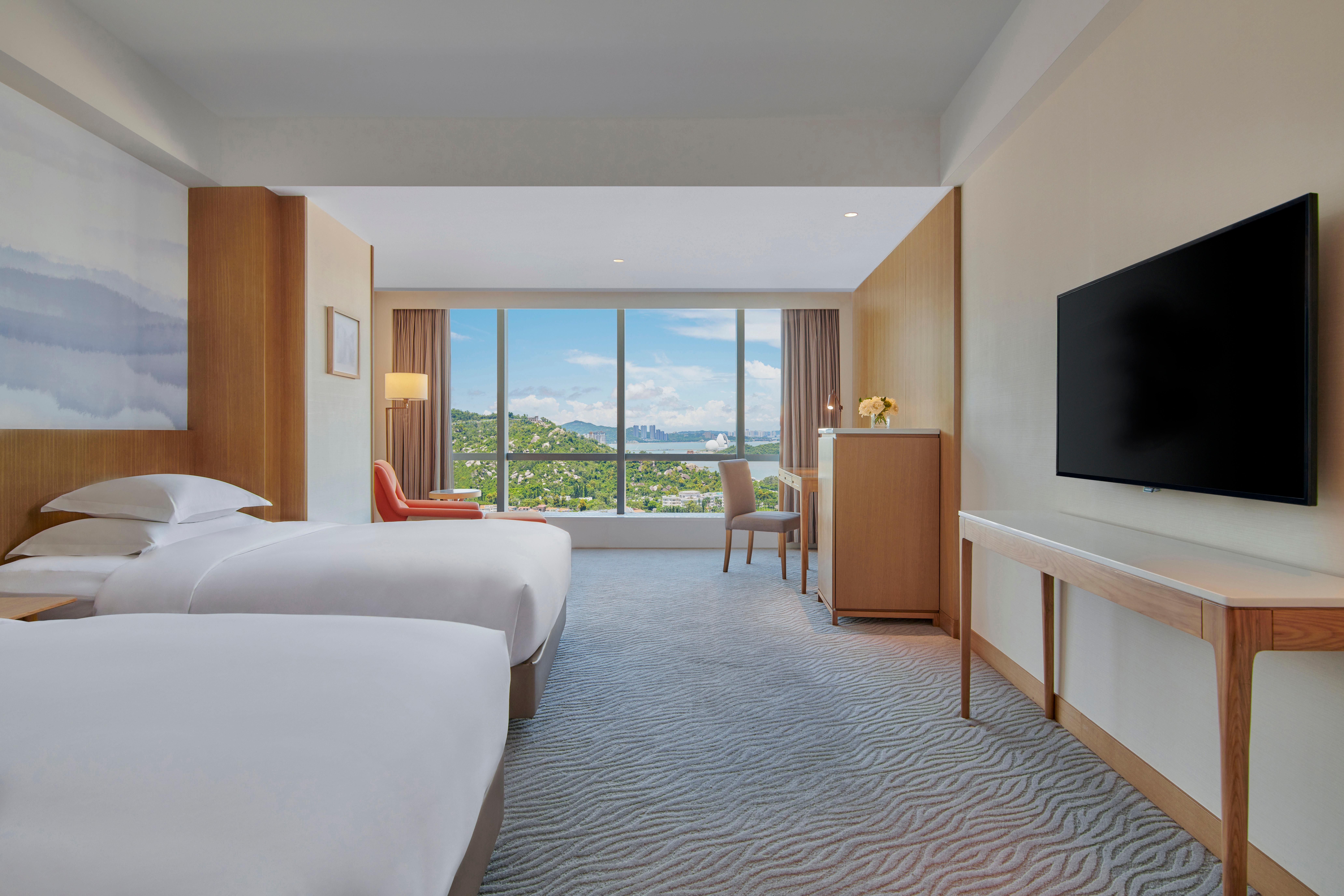 Crowne Plaza Zhuhai City Center By Ihg - Offers Free One-Way Shuttle To Chimelong Ocean Kingdom Ngoại thất bức ảnh