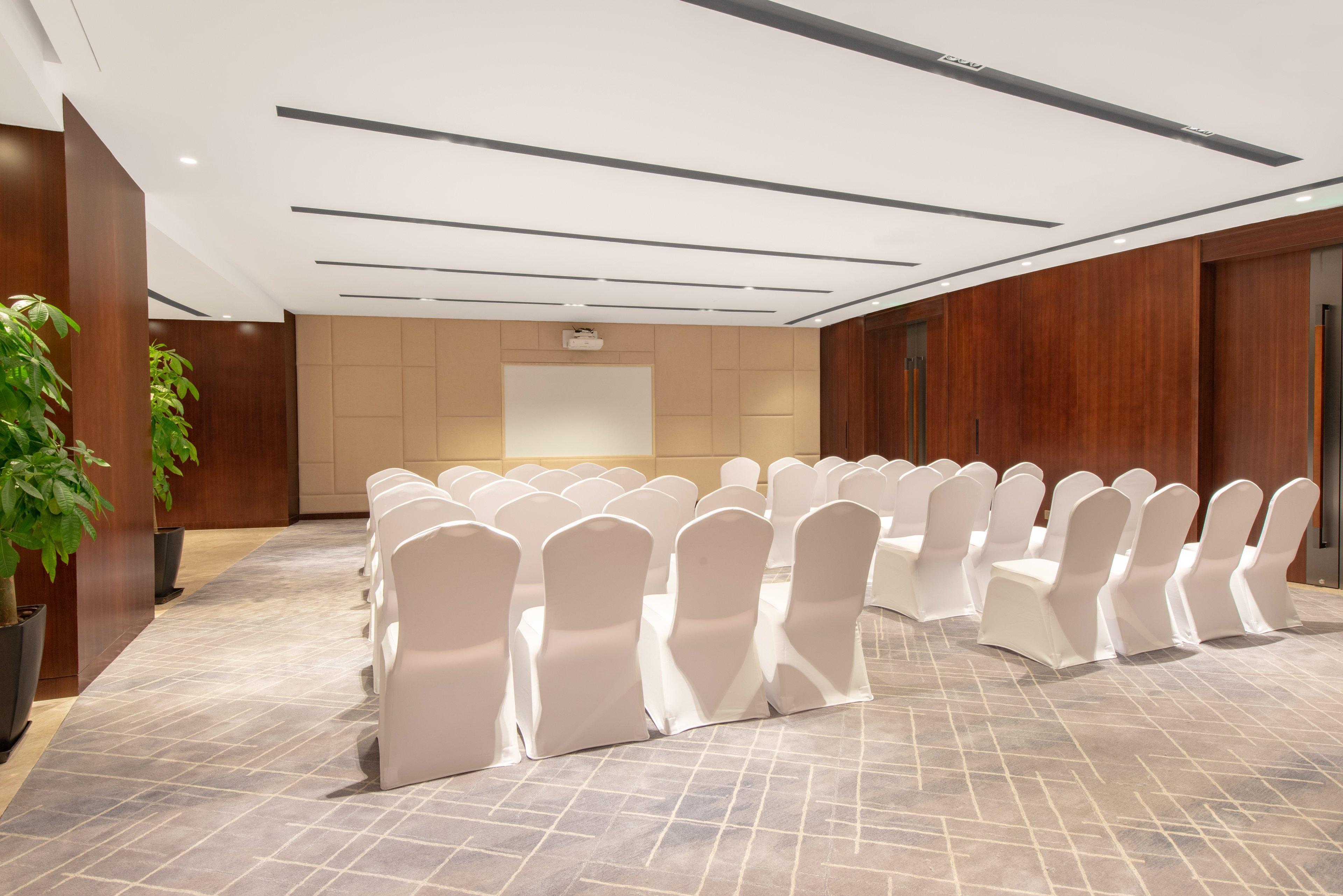 Crowne Plaza Zhuhai City Center By Ihg - Offers Free One-Way Shuttle To Chimelong Ocean Kingdom Ngoại thất bức ảnh