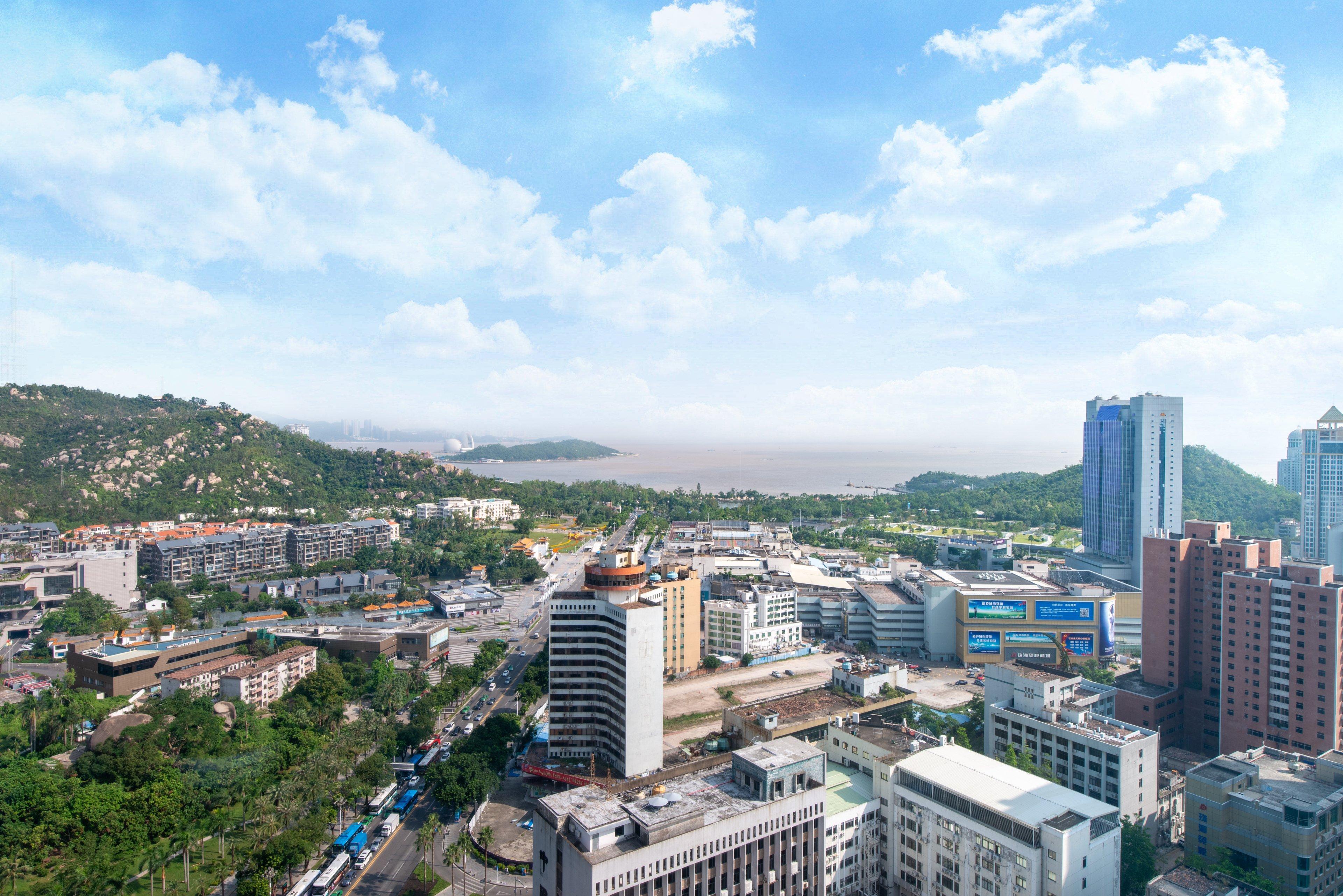 Crowne Plaza Zhuhai City Center By Ihg - Offers Free One-Way Shuttle To Chimelong Ocean Kingdom Ngoại thất bức ảnh
