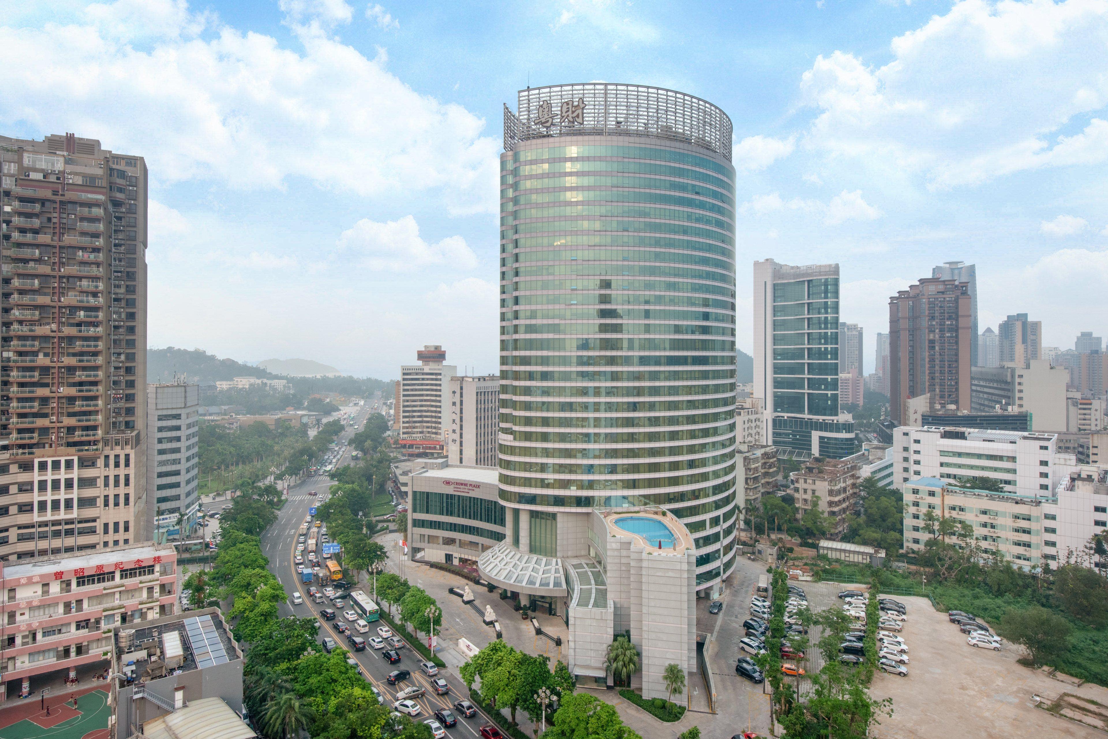 Crowne Plaza Zhuhai City Center By Ihg - Offers Free One-Way Shuttle To Chimelong Ocean Kingdom Ngoại thất bức ảnh