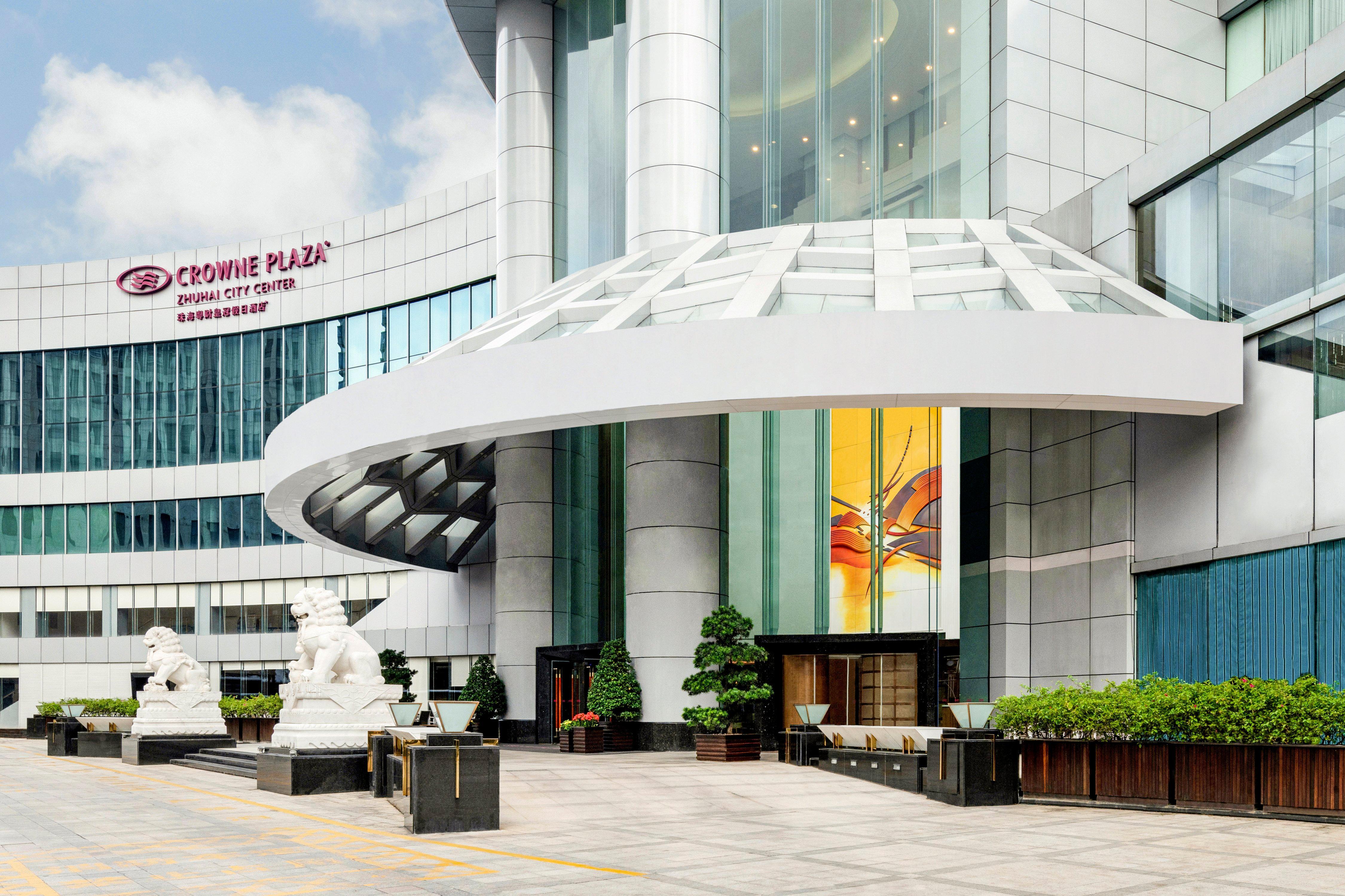 Crowne Plaza Zhuhai City Center By Ihg - Offers Free One-Way Shuttle To Chimelong Ocean Kingdom Ngoại thất bức ảnh