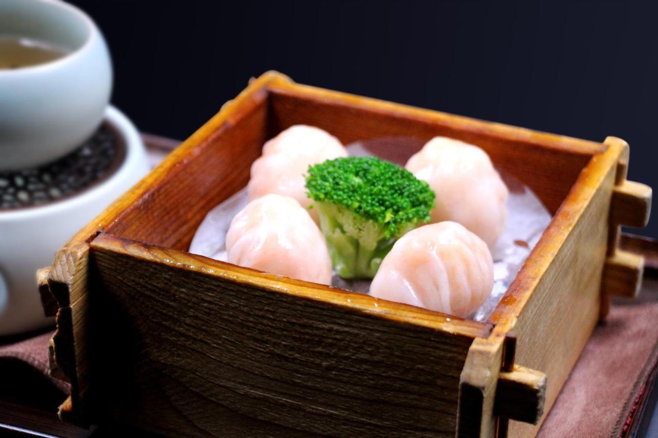 Crowne Plaza Zhuhai City Center By Ihg - Offers Free One-Way Shuttle To Chimelong Ocean Kingdom Ngoại thất bức ảnh