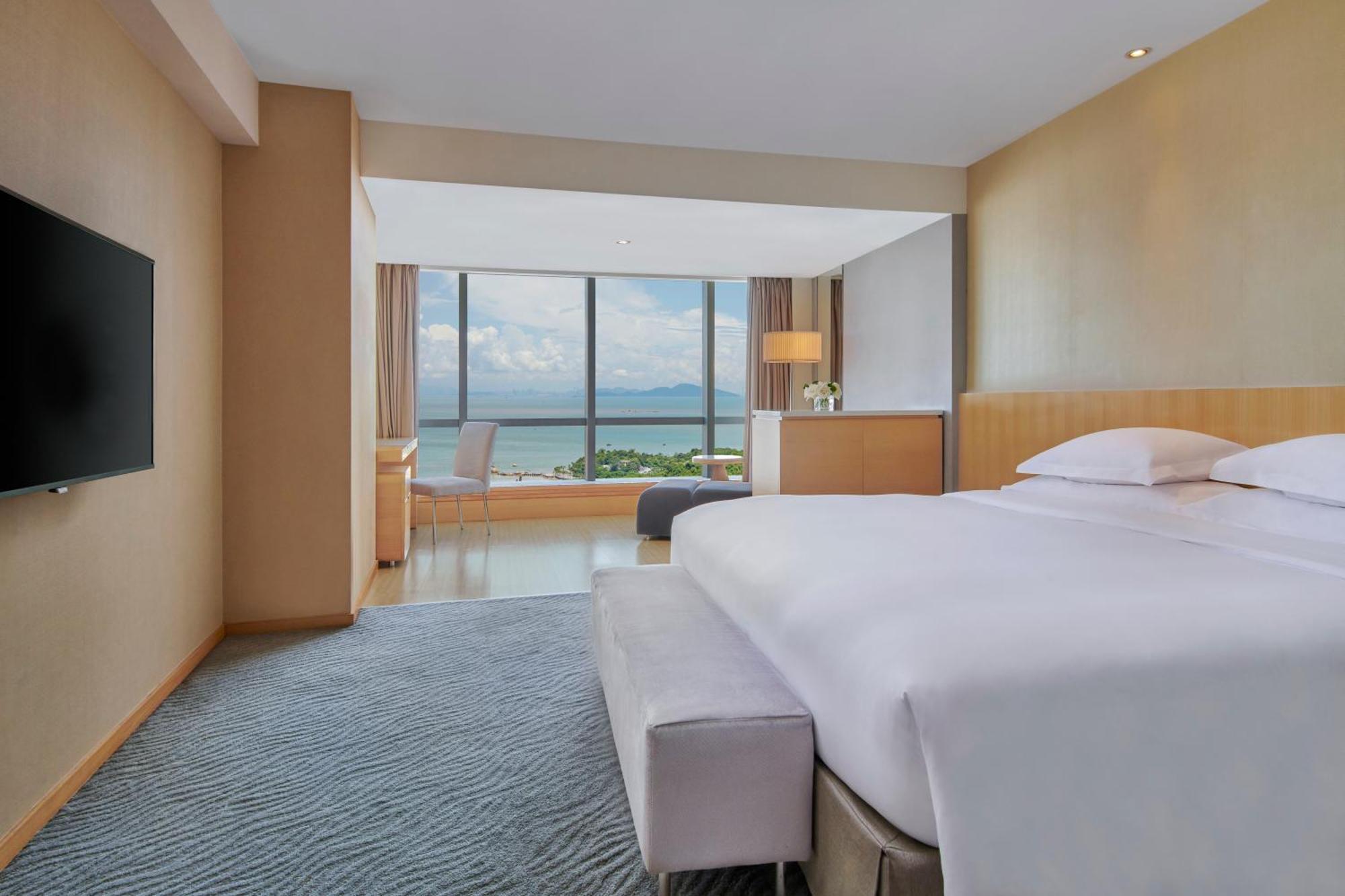 Crowne Plaza Zhuhai City Center By Ihg - Offers Free One-Way Shuttle To Chimelong Ocean Kingdom Phòng bức ảnh