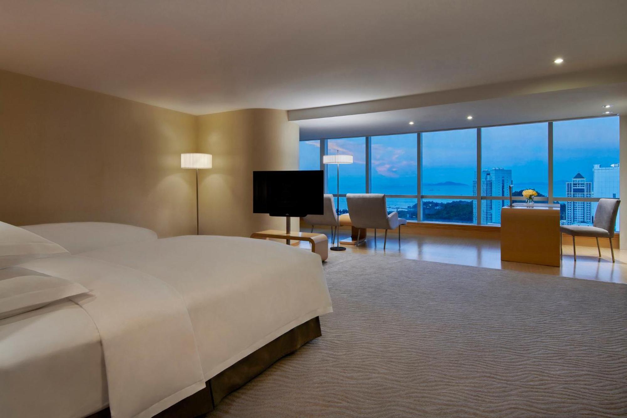 Crowne Plaza Zhuhai City Center By Ihg - Offers Free One-Way Shuttle To Chimelong Ocean Kingdom Ngoại thất bức ảnh